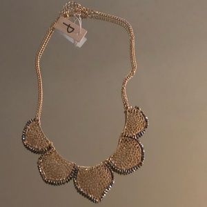 Statement necklace